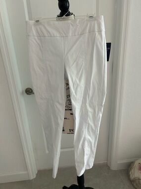 Zac & Rachel White Cropped Ankle Pants